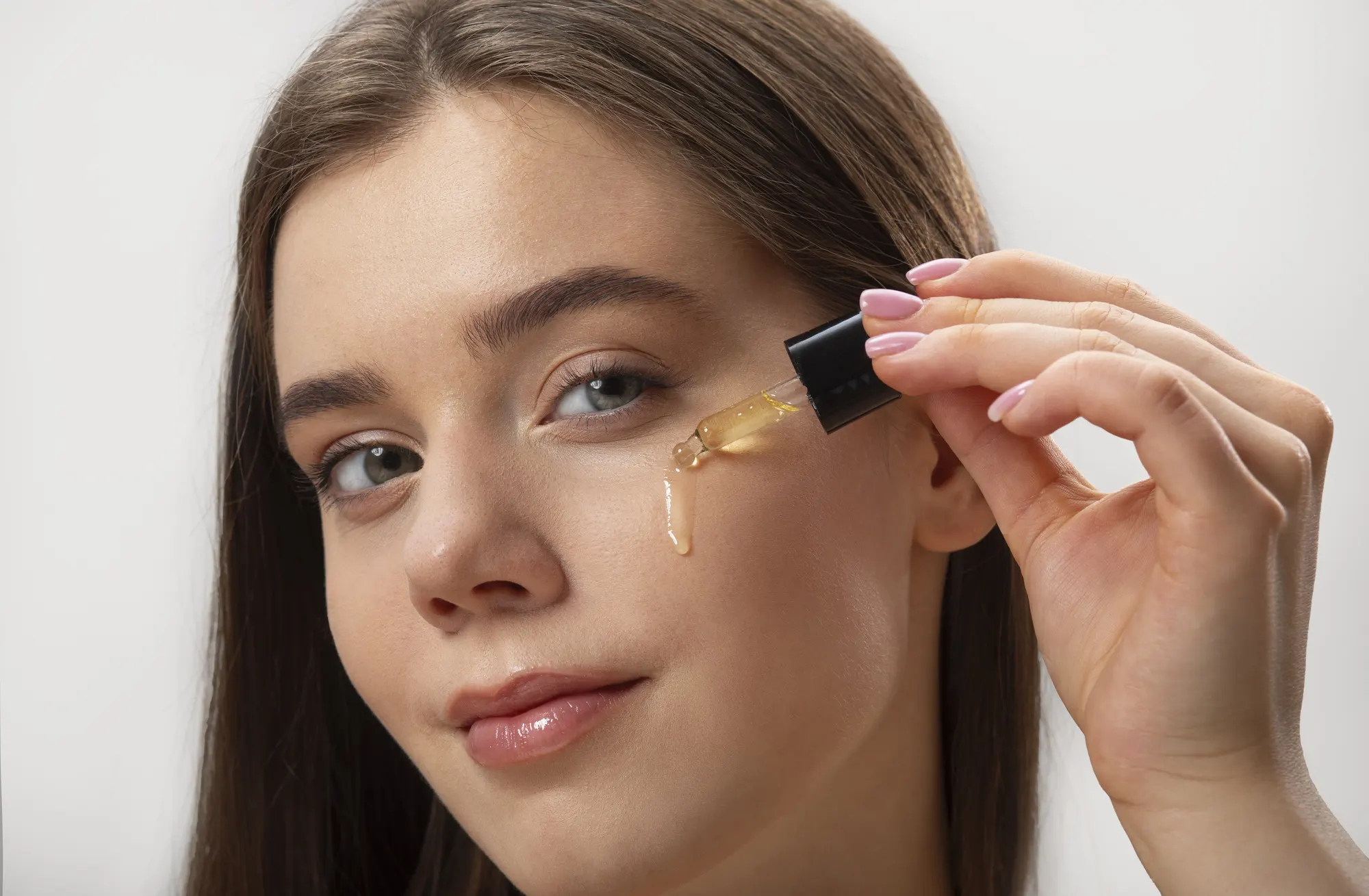 بررسی تخصصی سرم دور چشم اوردینری