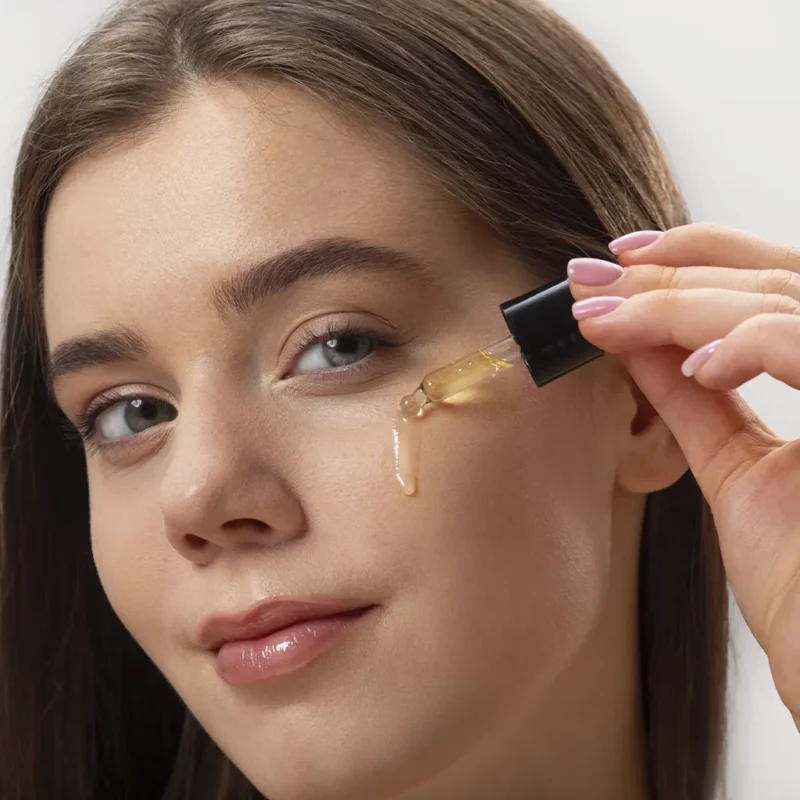 بررسی تخصصی سرم دور چشم اوردینری